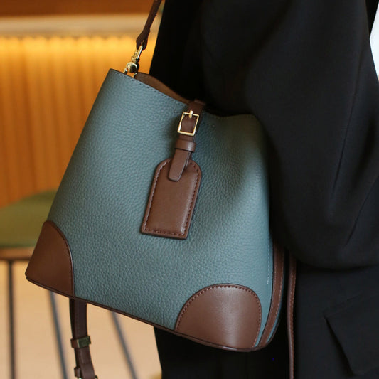 Zipper Large-Capacity Bucket Bag | Art in Aging