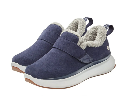 Extra Wide Shoes with Sherpa Lining | Art in Aging